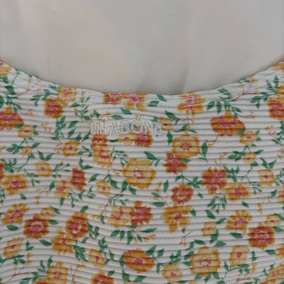 Billabong Ain’t She Sweet Bathing Suit Ditsy Floral - Picture 11 of 11